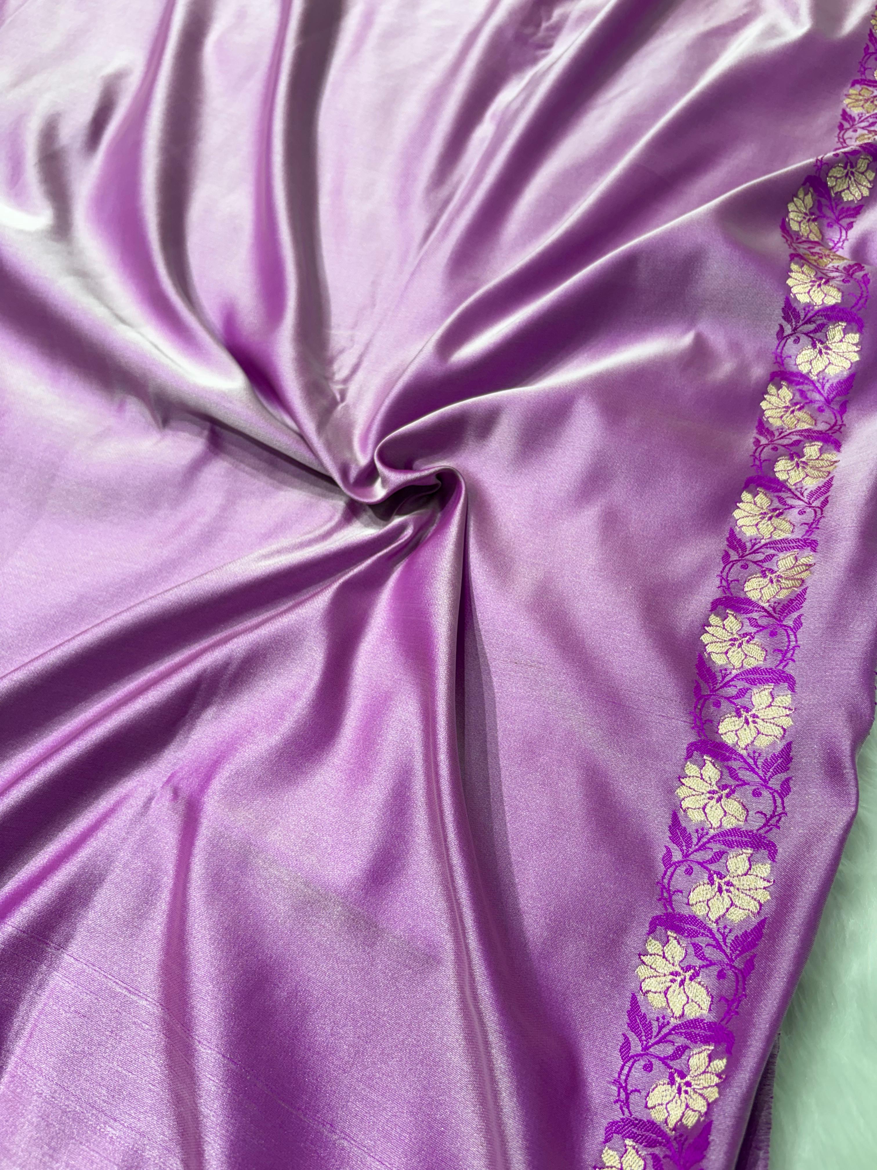 Contrast Lavender With Pink-Red Floral Boota With Floral Border Mashru Silk Saree