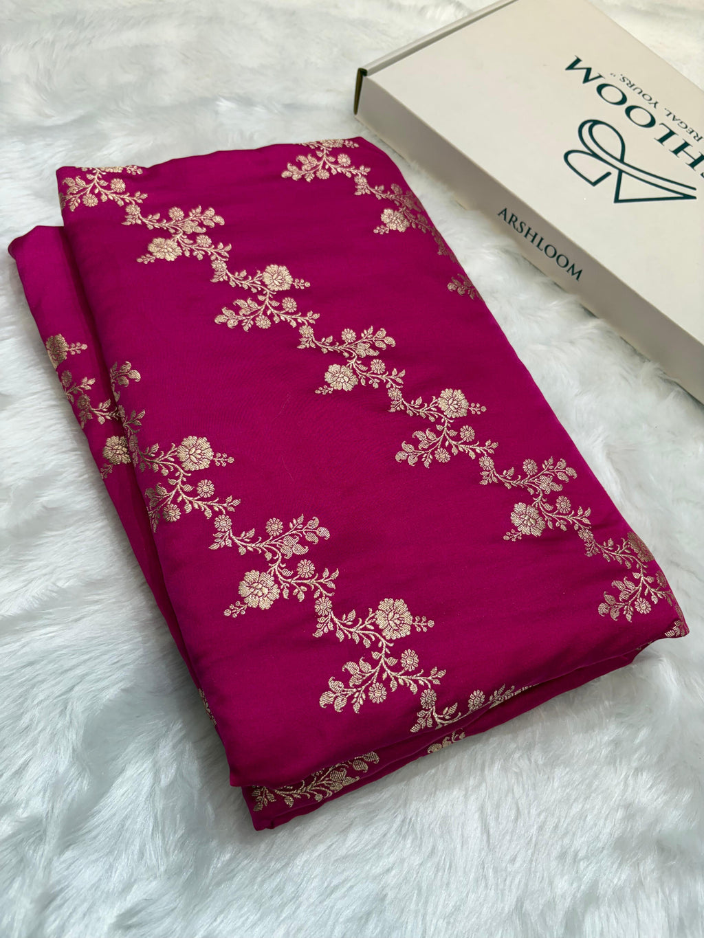 Cross Jaal Floral Pattern Mashru Silk Saree in Rani Shades