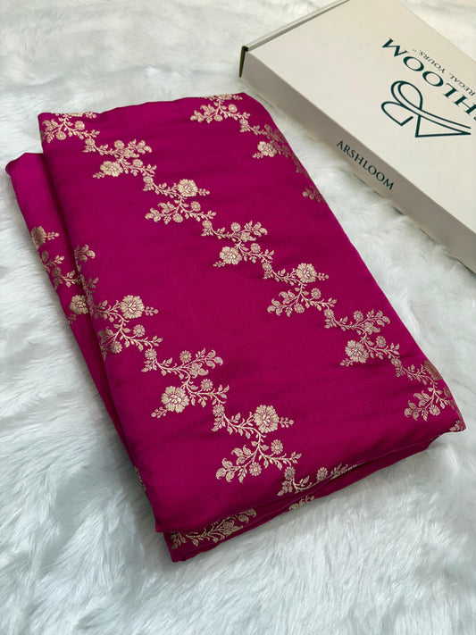 Cross Jaal Floral Pattern Mashru Silk Saree in Rani Shades