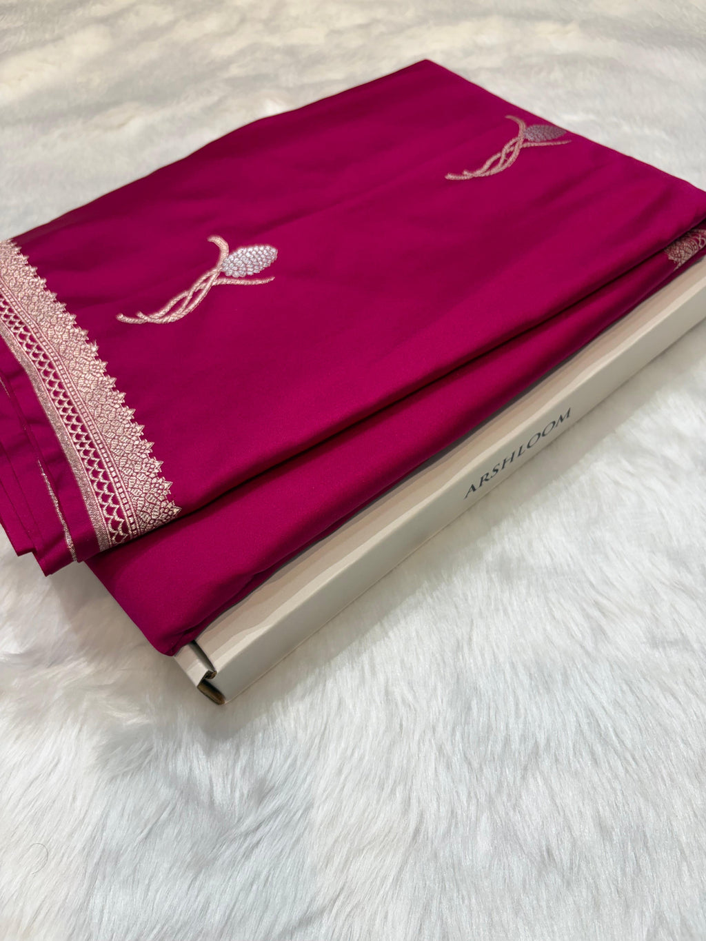 Rani Shades Mashru Motifs Silk Saree