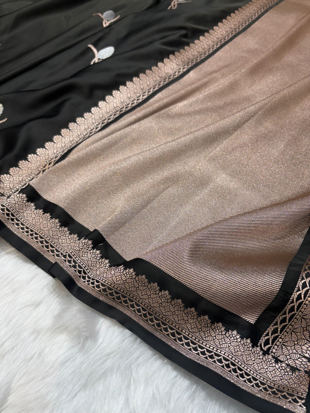 Black Shades Mashru Motifs Silk Saree