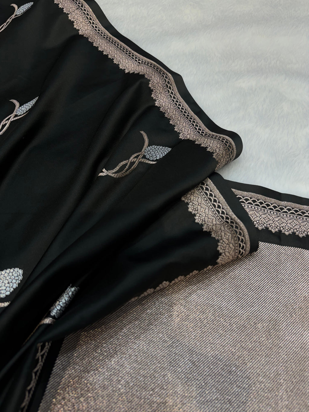 Black Shades Mashru Motifs Silk Saree