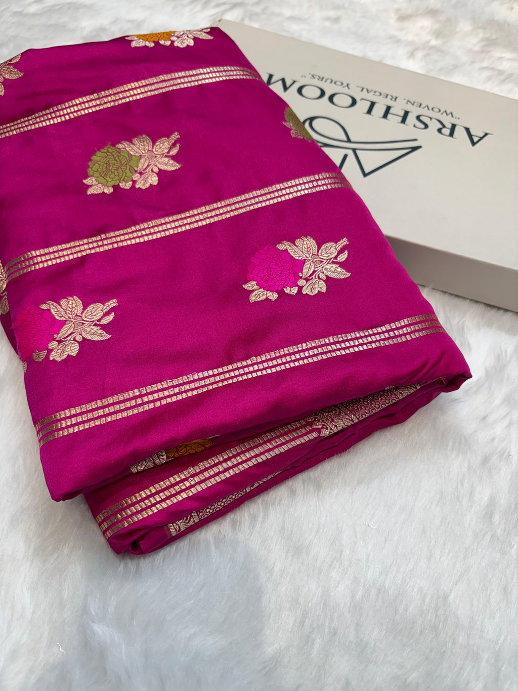 Rani Floral with lining Pattern Minakari Mashru Silk Saree