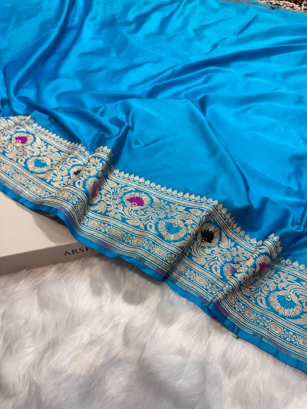 Turquoise Blue Plain Pattern with Minakari Border Mashru Silk Saree