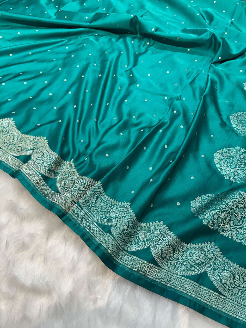 Banarasi Scallop Mashru Silk Dot Booti in Emerald Teal Shades