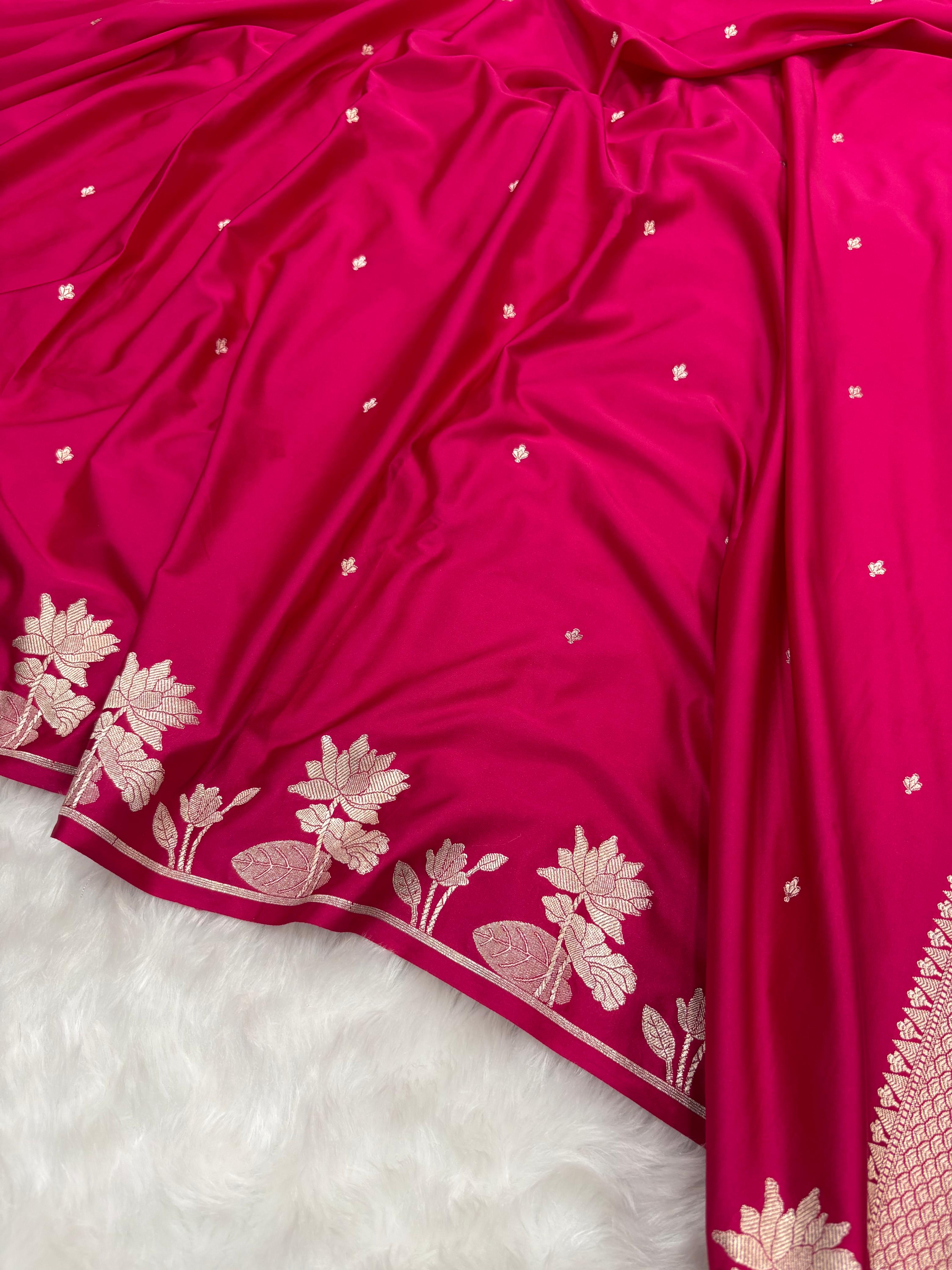 Rani Shades Booti Floral Border Mashru Silk Saree