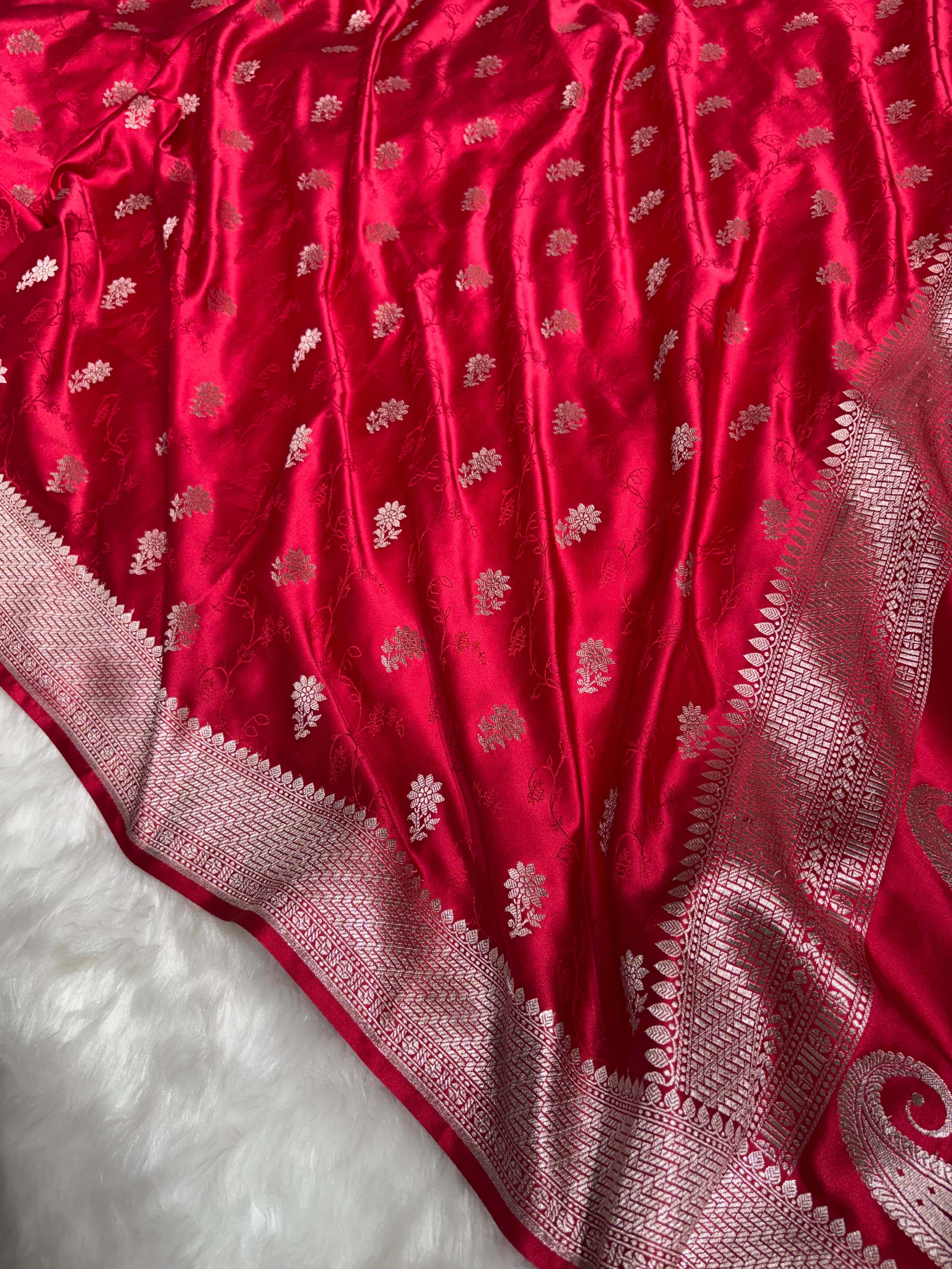 Banarasi Red Shades Tanchoi With Booti Mashru Silk Saree