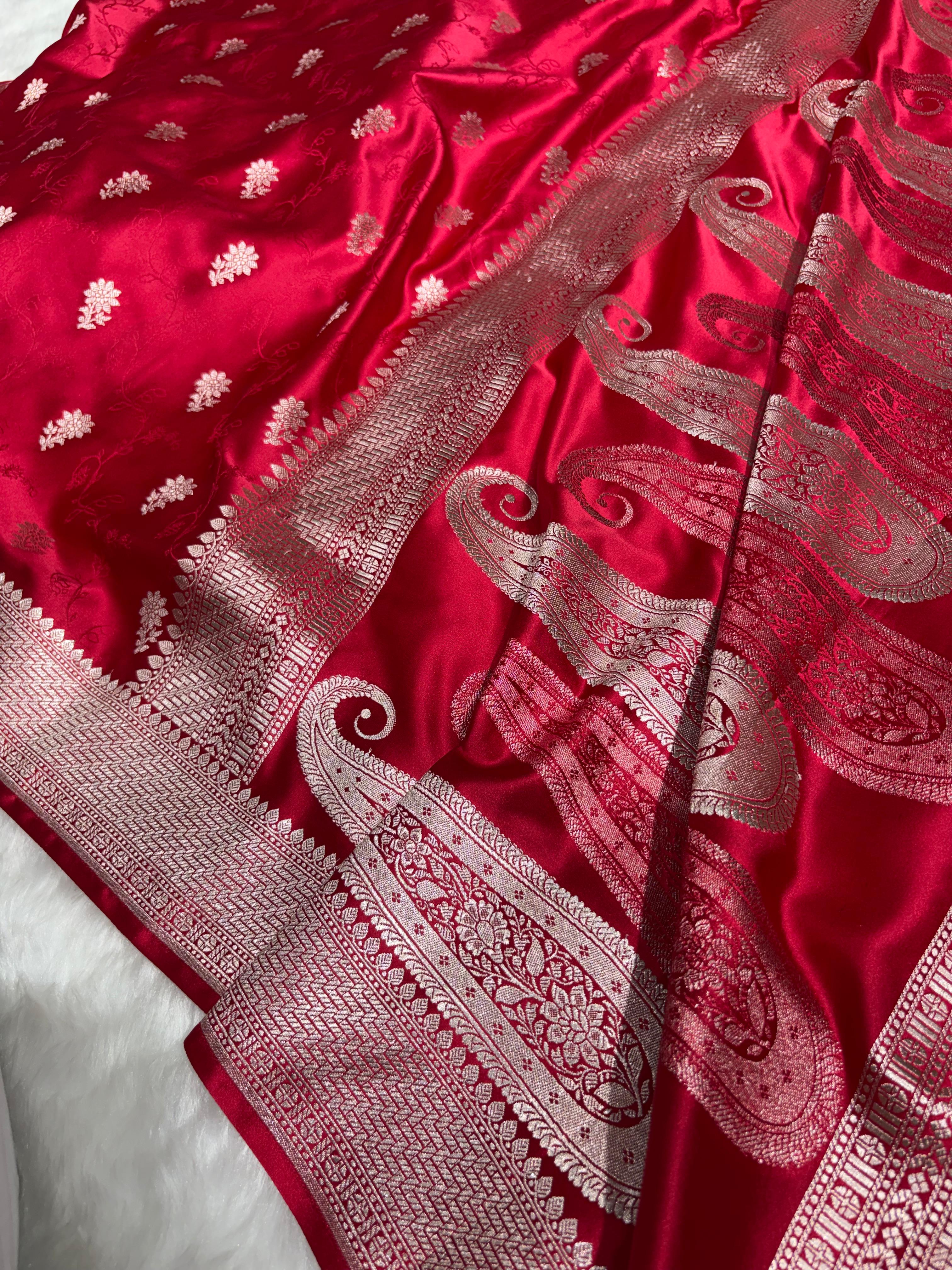 Banarasi Red Shades Tanchoi With Booti Mashru Silk Saree