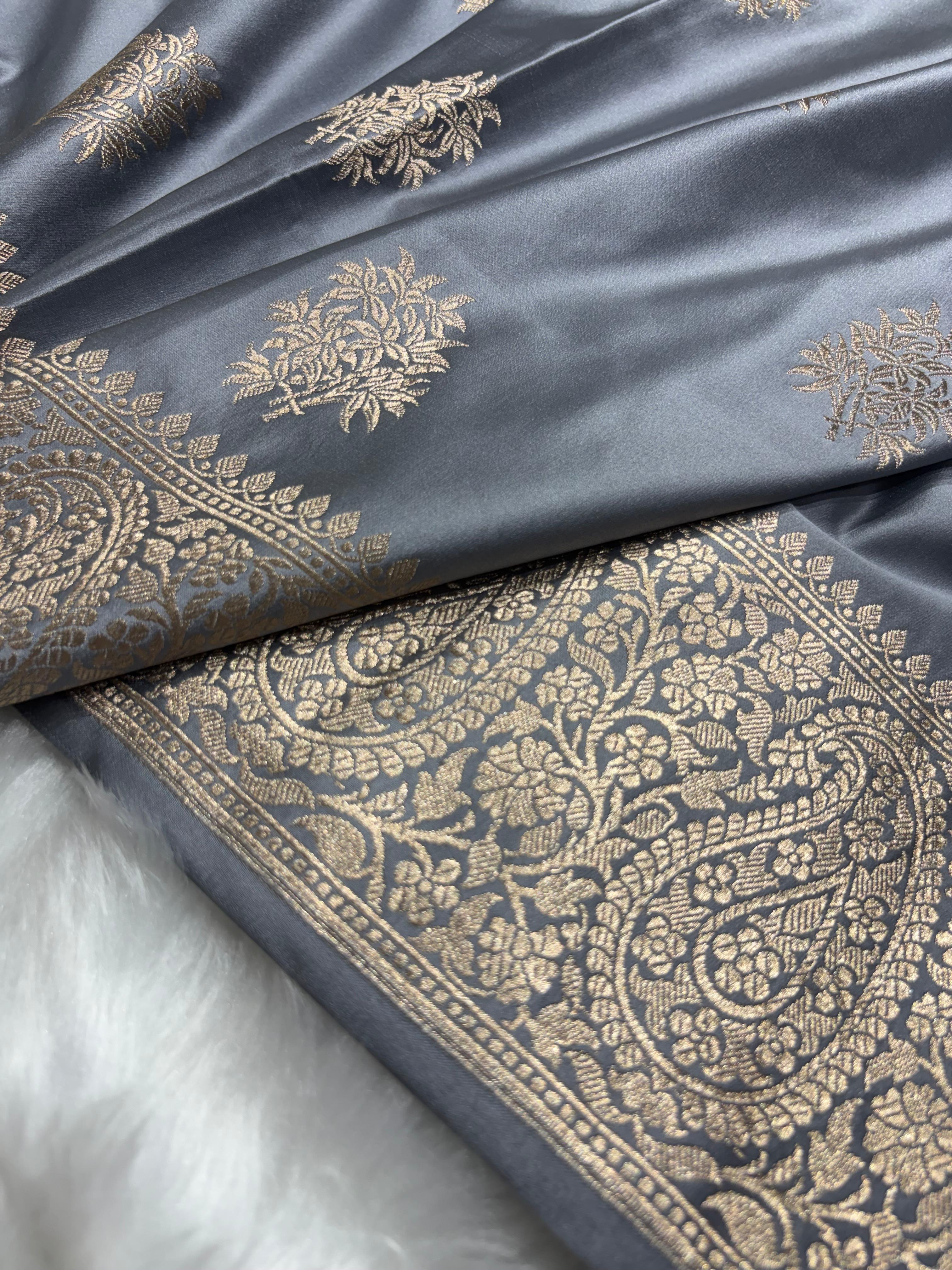 Banarasi Smoke Grey  Premium Motifs Floral Mashru Silk Saree