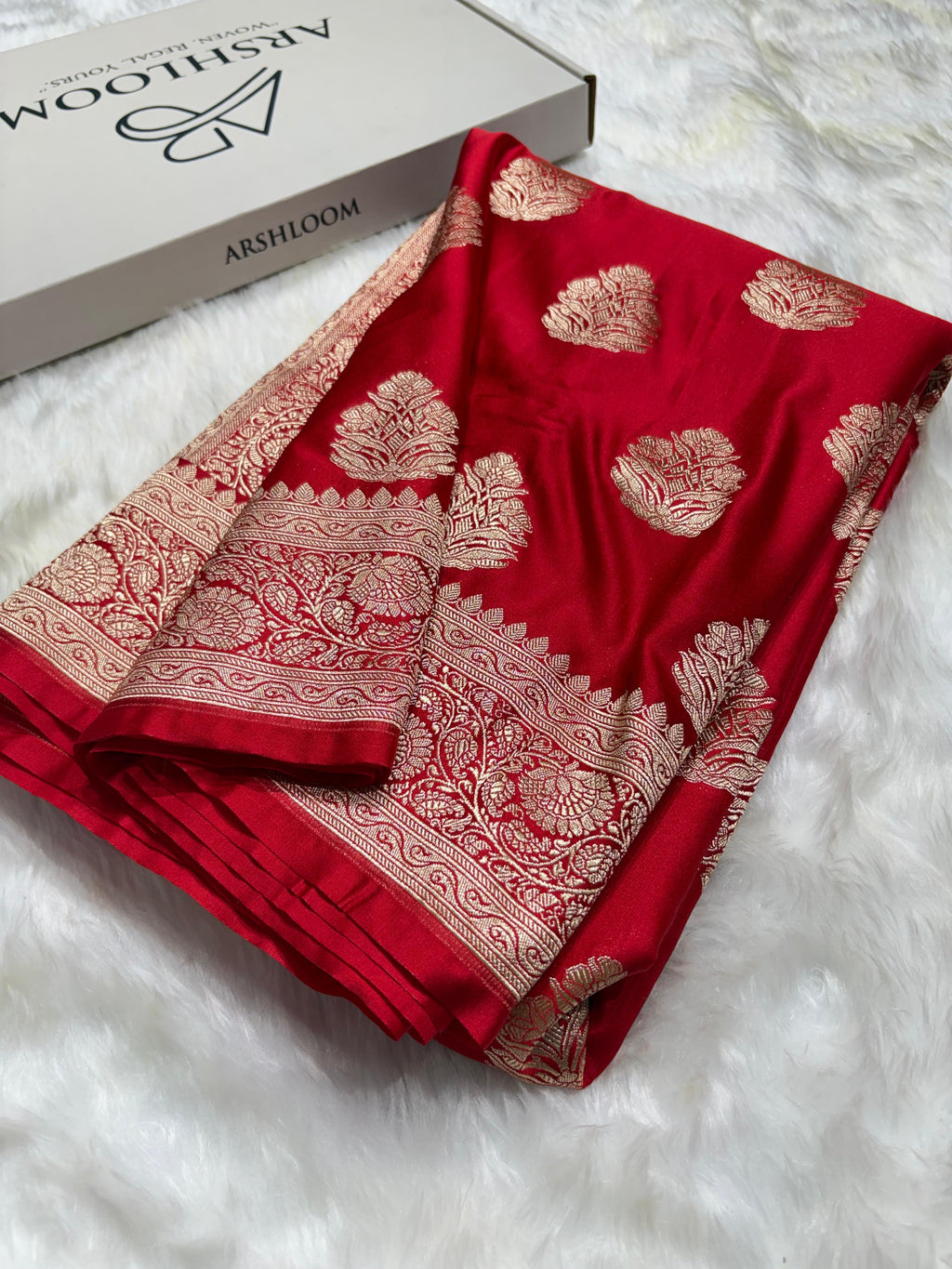 Banarasi Boota Red Shades Mashru Silk Saree