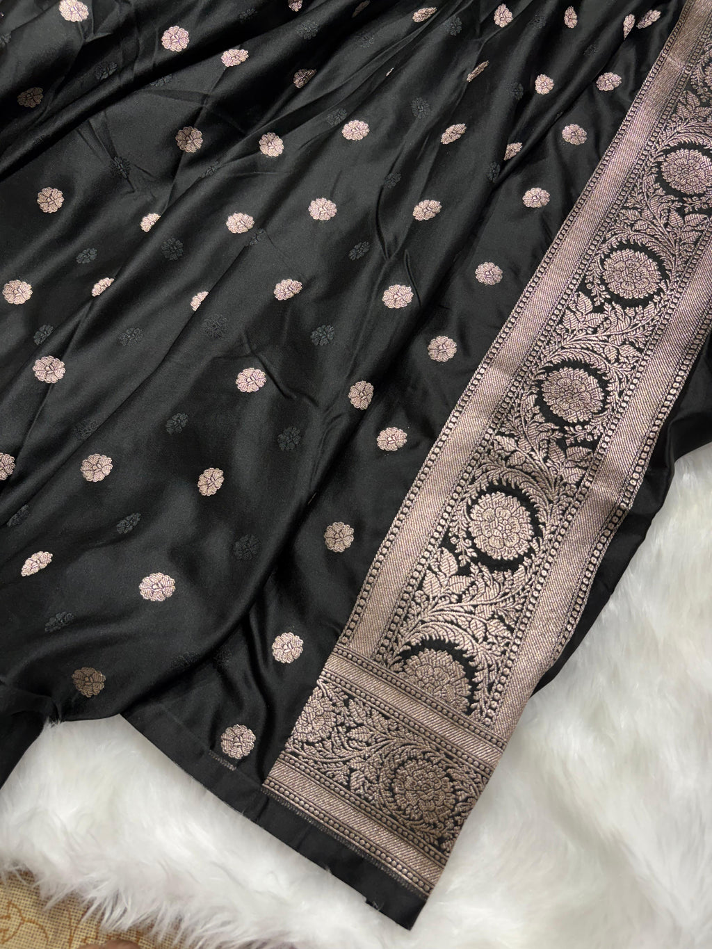 Contrast Deep Wine - Black Horizontal Strips With Motifs Banarasi Mashru Silk Saree