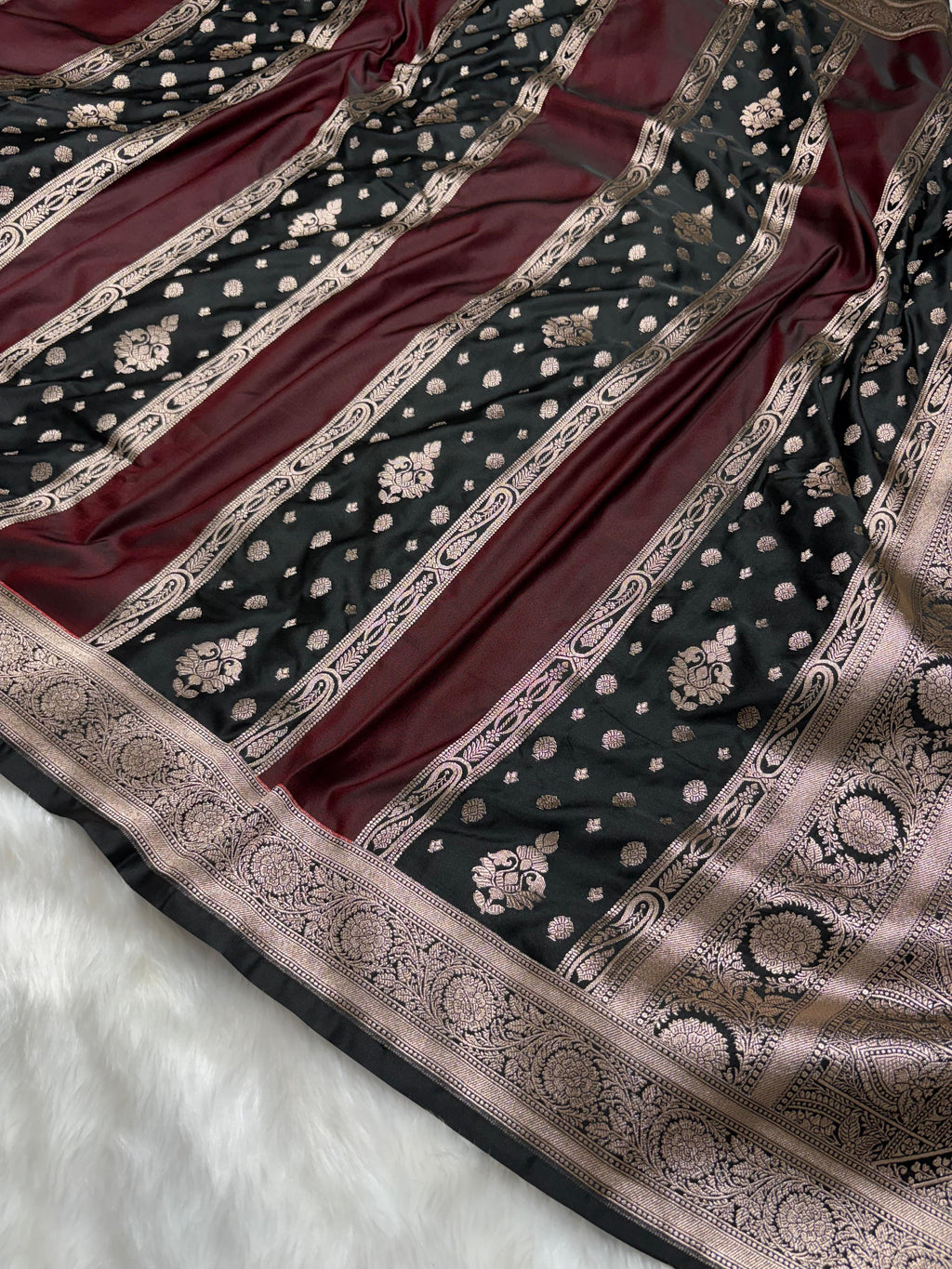 Contrast Deep Wine - Black Horizontal Strips With Motifs Banarasi Mashru Silk Saree