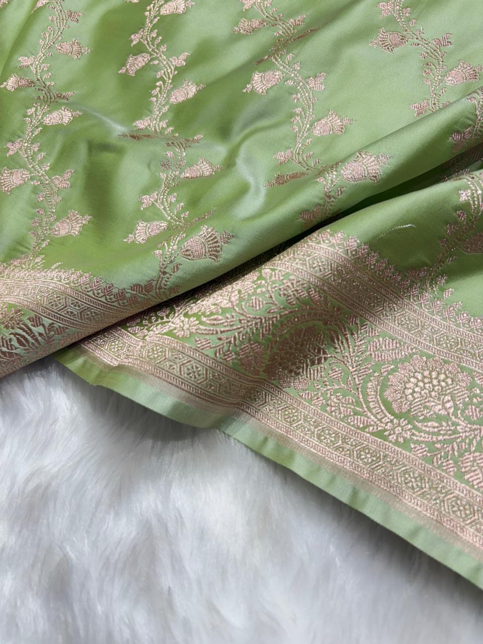 Olive Green Shades Cross Jaal Mashru Silk Saree