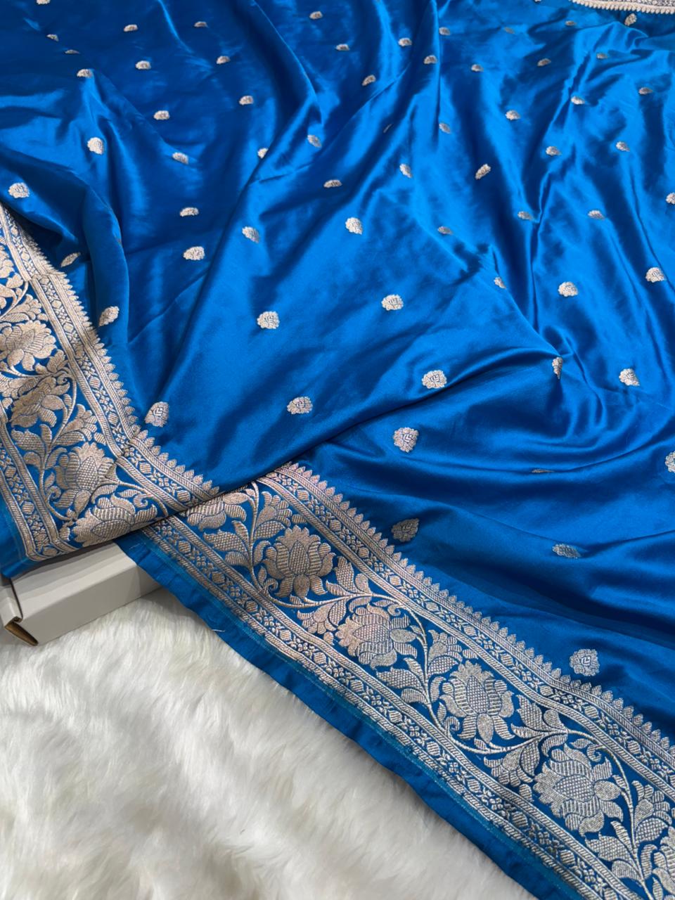 Sapphire Blue Shades Banarasi Booti Mashru Silk Saree