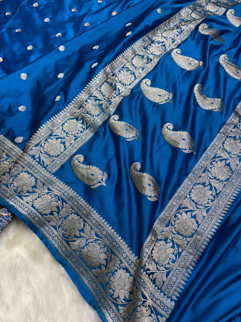 Sapphire Blue Shades Banarasi Booti Mashru Silk Saree