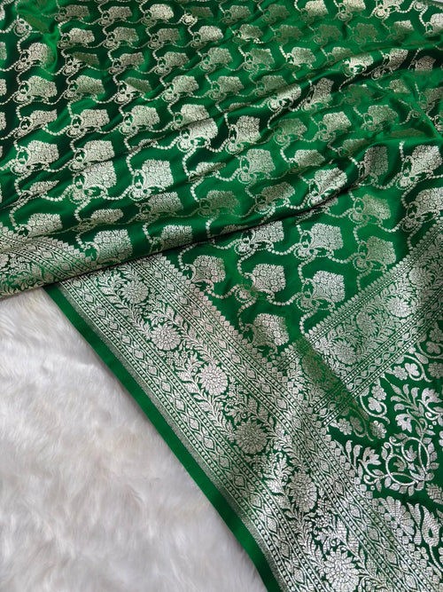 Banarasi Jaal Boota Pattern Mashru Silk Saree in Bottle Green Shades