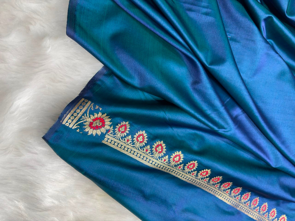 Banarasi Star Pattern with Unique Floral border Mashru Silk Saree in Peacock Blue Shades
