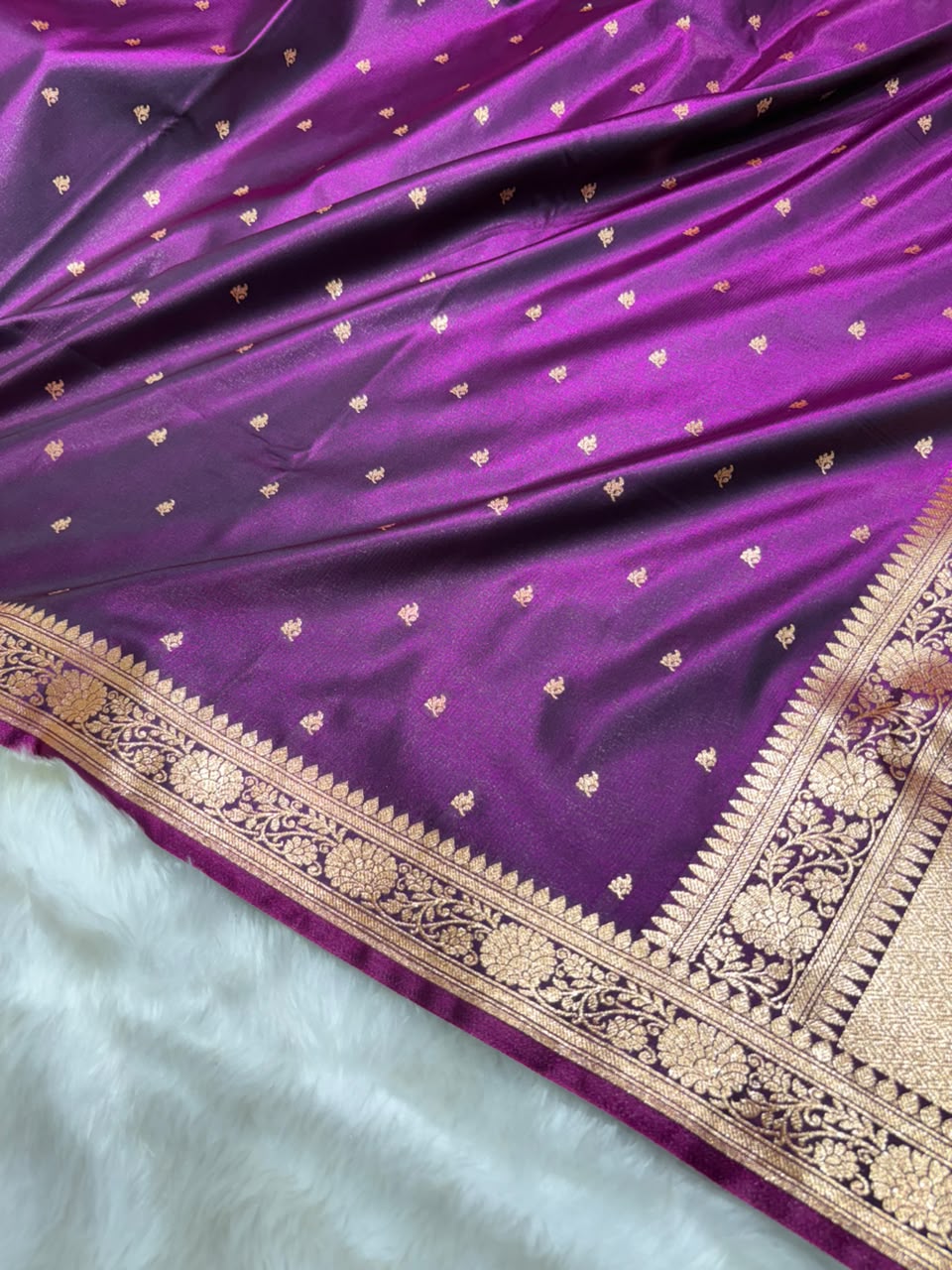 Banarasi Satin Silk Booti in Wine Shades