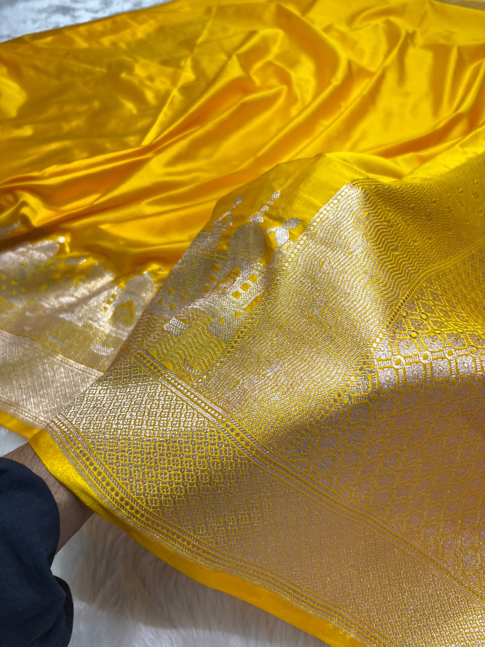 Banarasi Ghat Pattern Mashru Silk Saree In Yellow Shades arsl