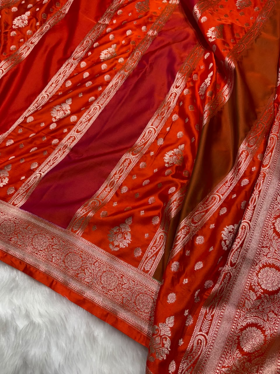 Contrast Vermilion Orange Horizontal Stripes with Motifs Banarasi Mashru Silk Saree