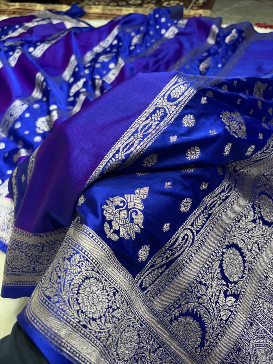 Contrast Royal & Navy Blue Horizontal Stripes with Motifs Banarasi Mashru Silk Saree