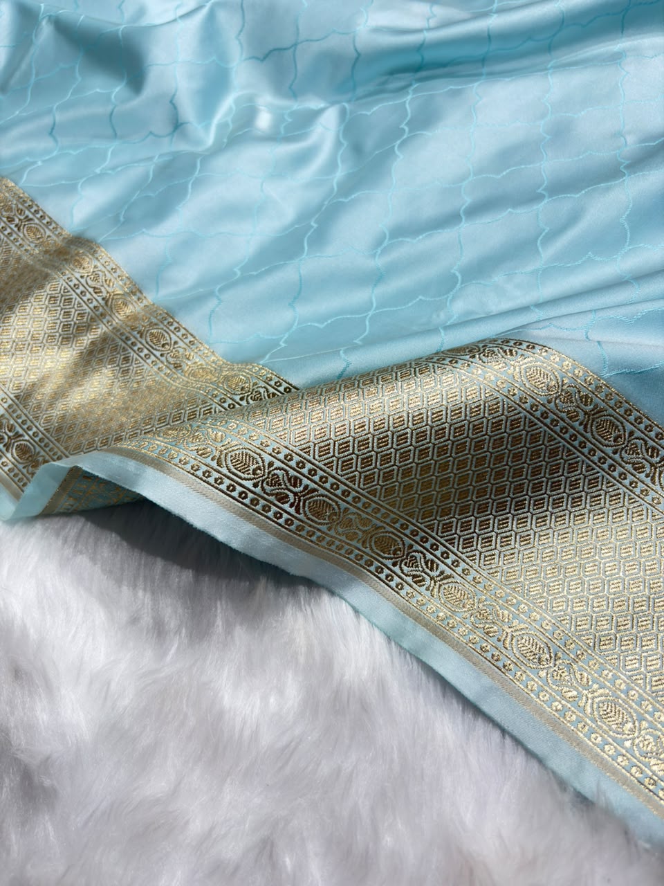 Sky Blue Shades Tanchoi Jaal Mashru Silk Saree