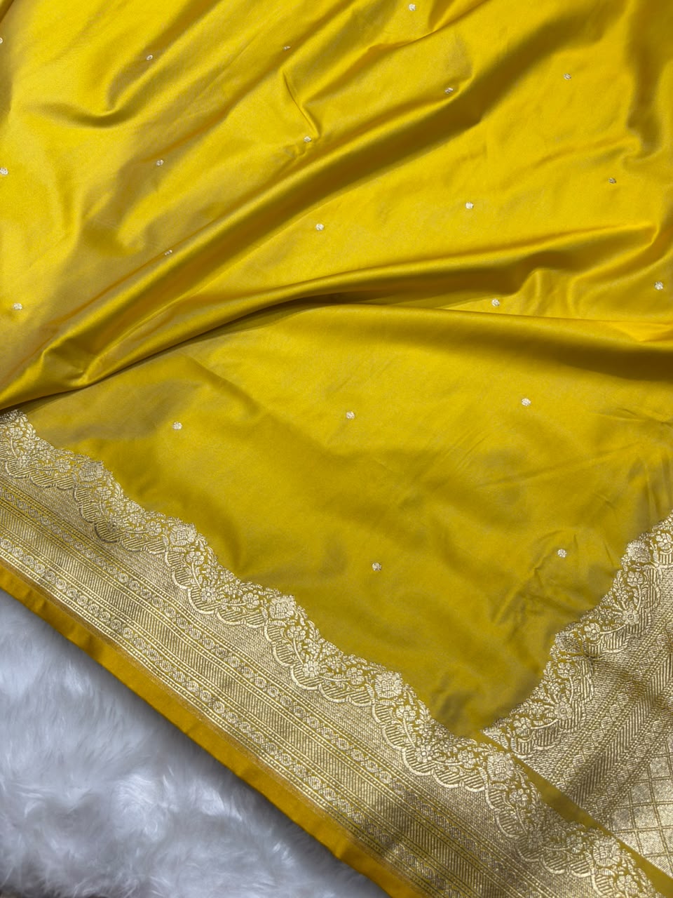 Mustard Shades Dot Booti Banarasi Mashru Silk Saree