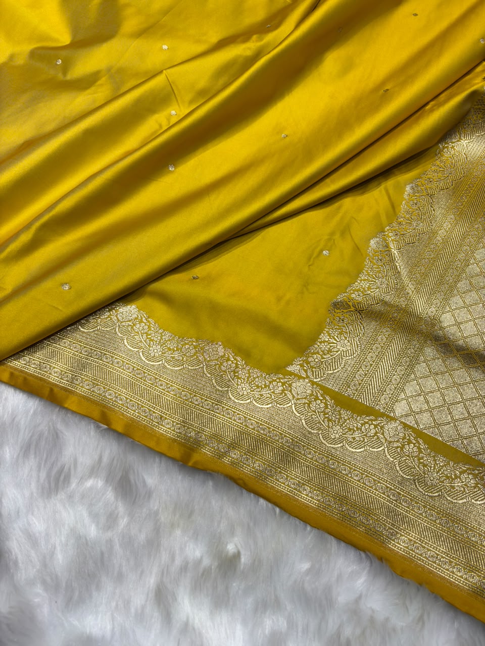Mustard Shades Dot Booti Banarasi Mashru Silk Saree
