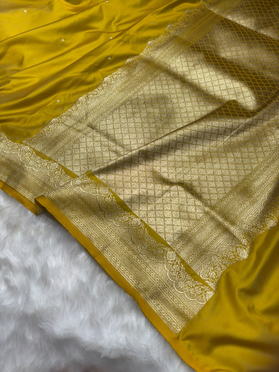 Mustard Shades Dot Booti Banarasi Mashru Silk Saree
