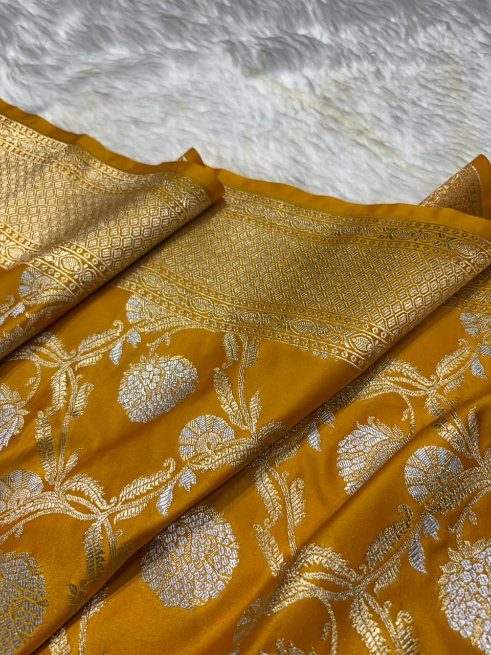 Mustard Shades Floral Jaal Mashru Silk Saree