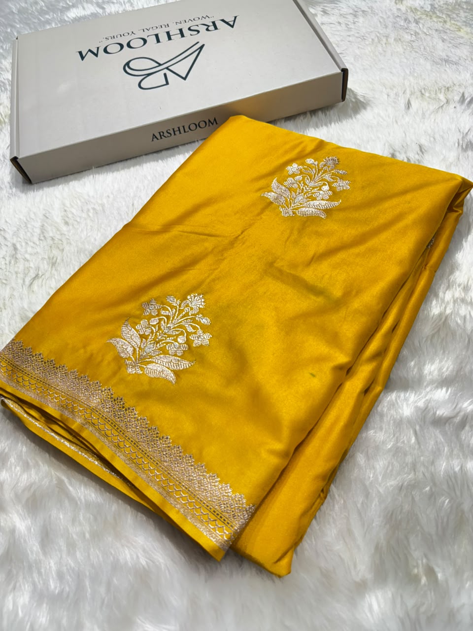 Mustard Yellow Shades Banarasi Floral Boota Pattern Mashru Silk Saree