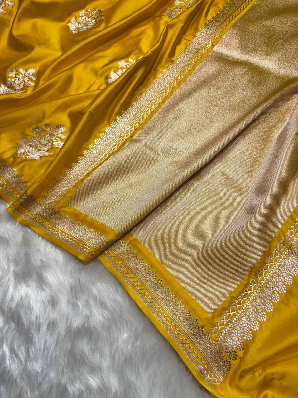 Mustard Yellow Shades Banarasi Floral Boota Pattern Mashru Silk Saree