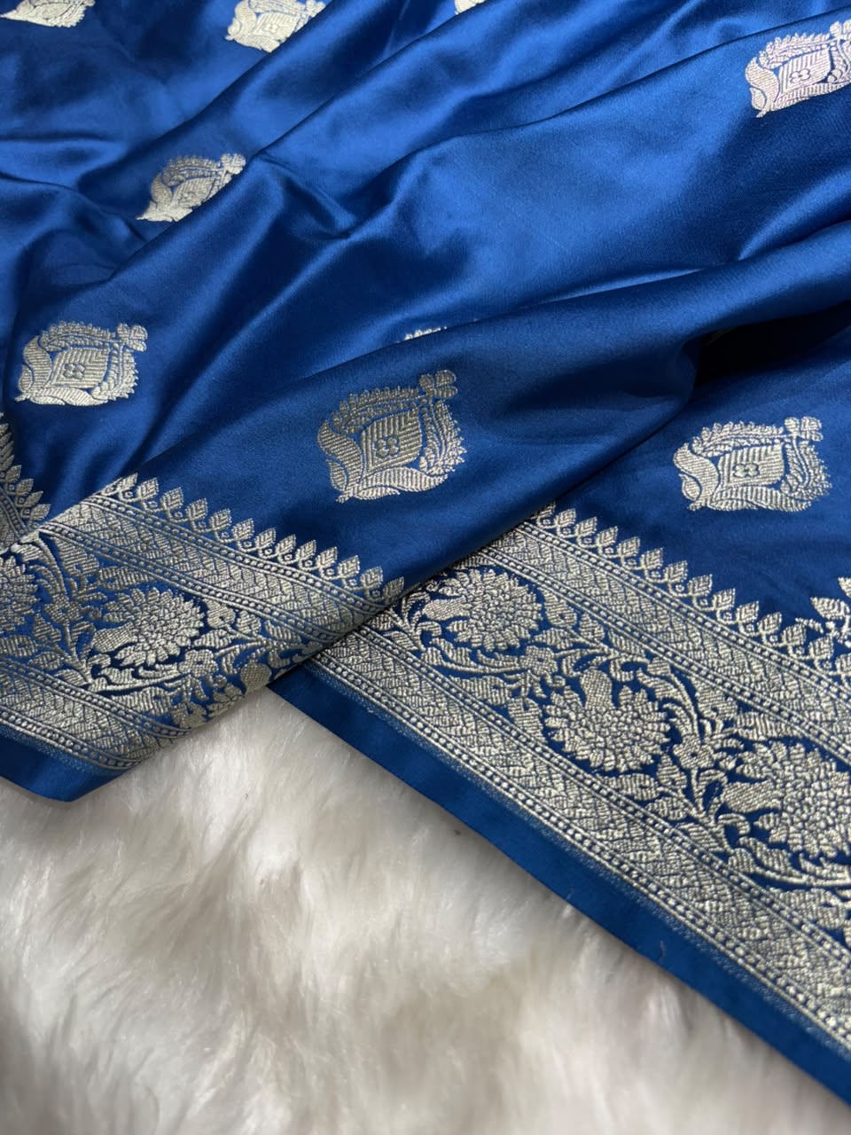 Royal Blue Shades Floral Boota Pattern Mashru Silk Saree