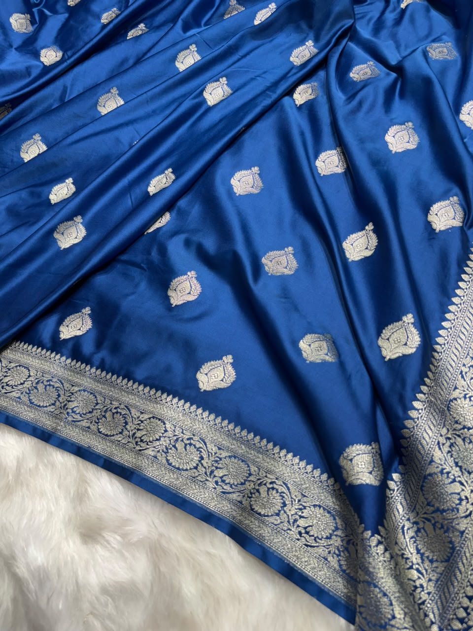 Royal Blue Shades Floral Boota Pattern Mashru Silk Saree