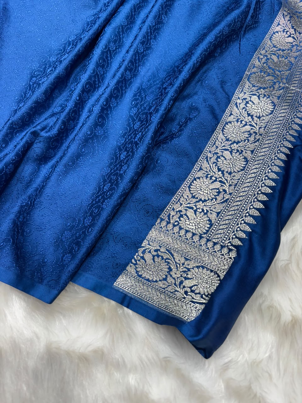 Royal Blue Shades Floral Boota Pattern Mashru Silk Saree