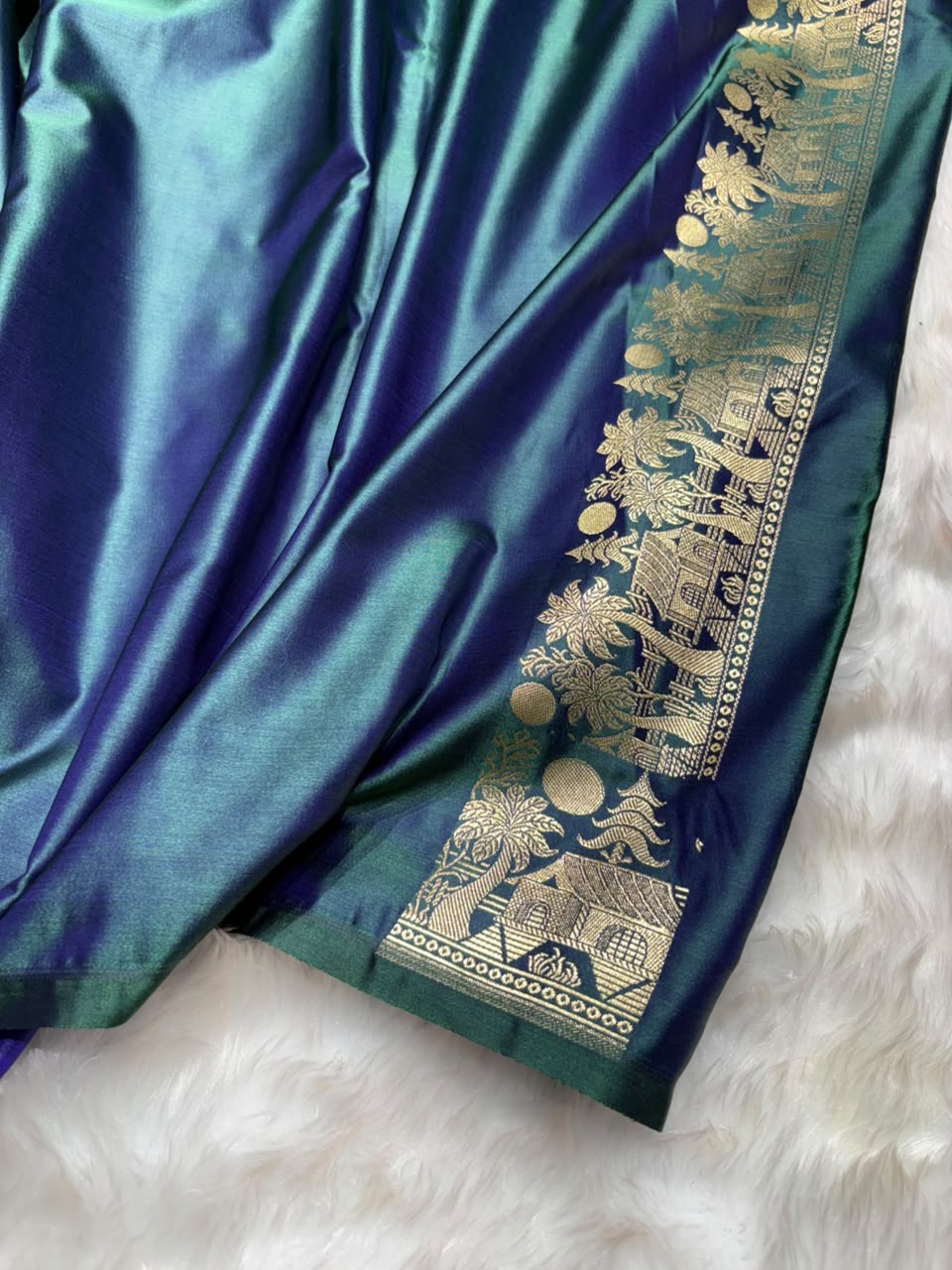 Cross Dark Peacock Shades Banarasi Boota Pattern Minakari Floral Mashru Silk Saree