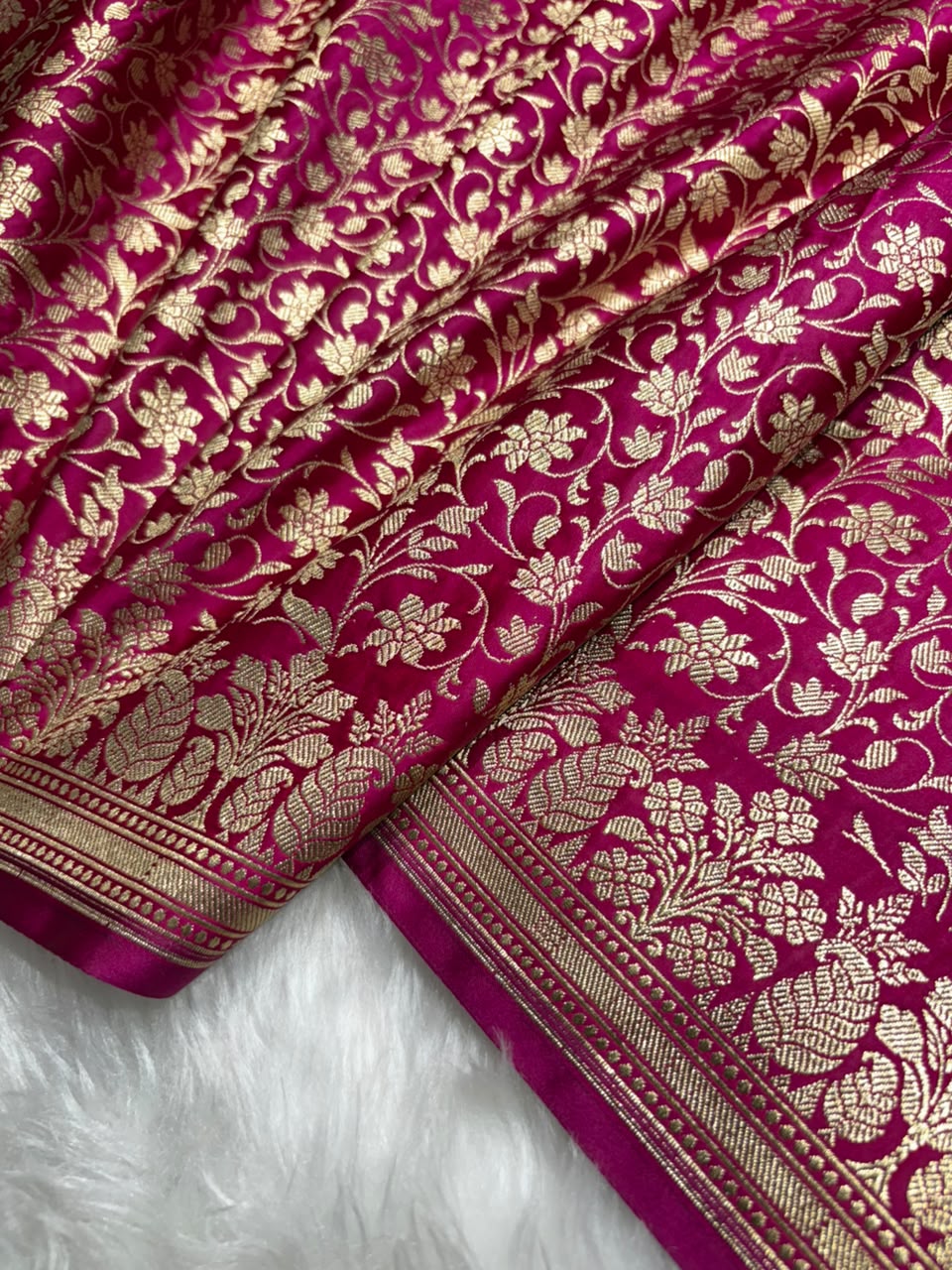 Rani Shades Floral Jaal Brocade Mashru Silk Saree Banarasi Saree Shades