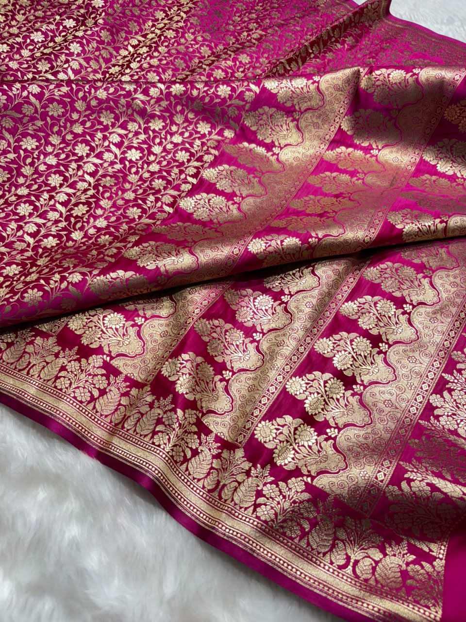 Rani Shades Floral Jaal Brocade Mashru Silk Saree Banarasi Saree Shades