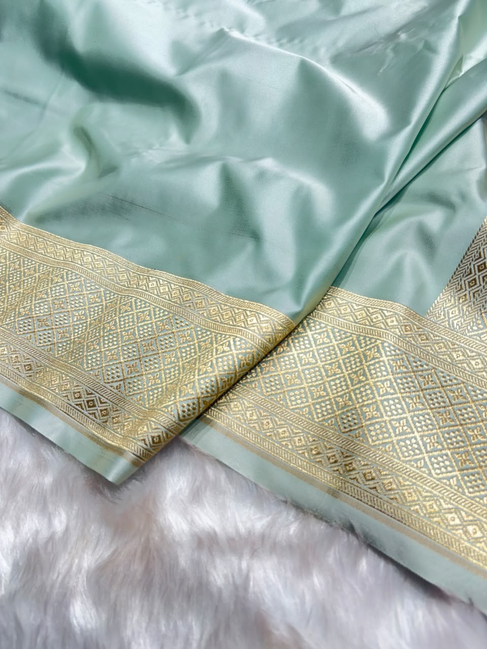 Banarasi Plain Sage Mist Shades With Minakari Pallu Mashru Silk Saree