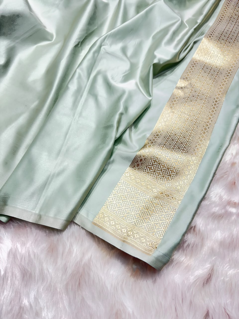 Banarasi Plain Sage Mist Shades With Minakari Pallu Mashru Silk Saree