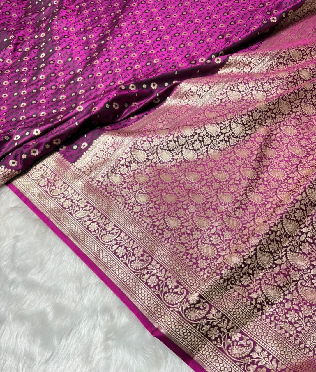Magenta Shades Jaal Minakari Floral Pattern Mashru Silk Saree