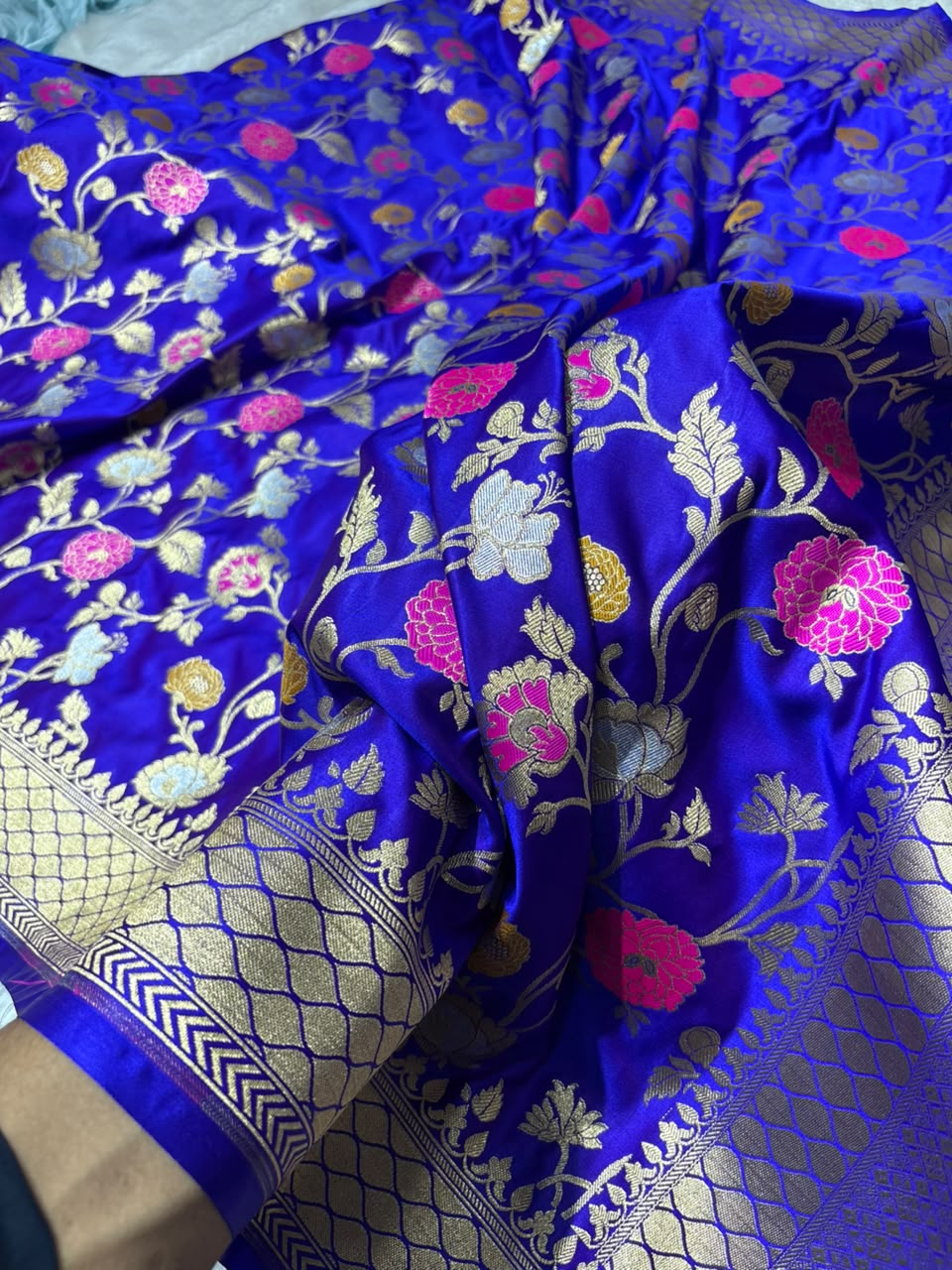 Banarasi Royal Purple Floral Minakari Jaal Pattern Mashru Silk Saree