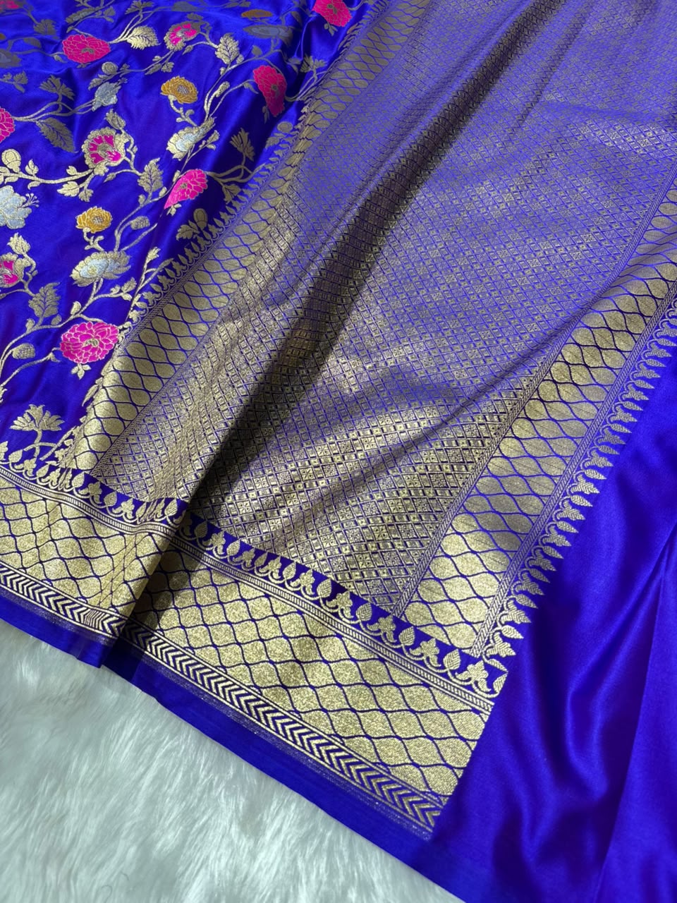 Banarasi Royal Purple Floral Minakari Jaal Pattern Mashru Silk Saree