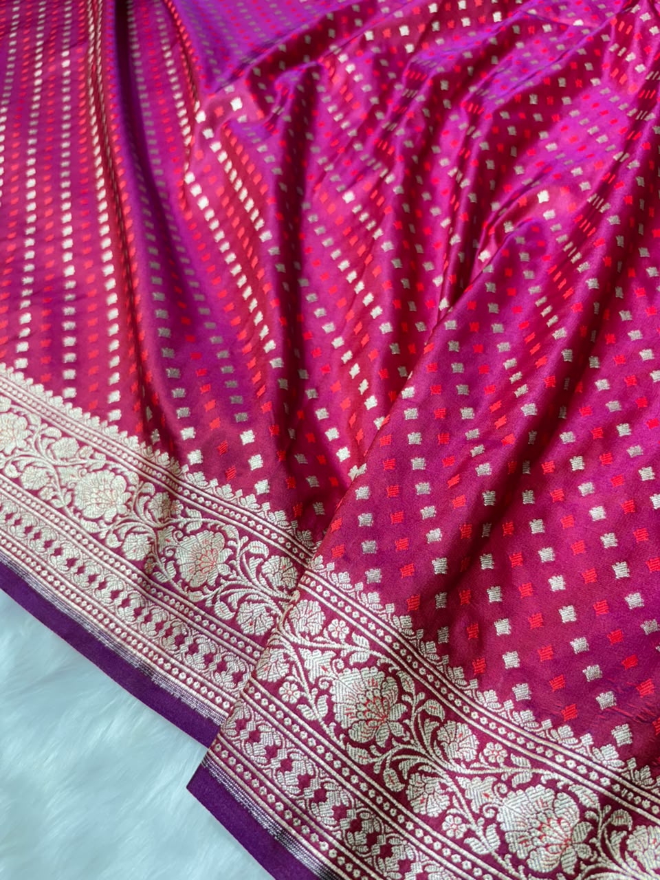 Cross Floral Dot Motifs Banarasi Mashru Silk Saree in Rani Pink Shades