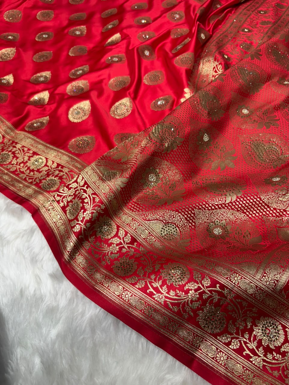 Premium Banarasi Satin Katan Saree Swarovski Work Boota Pattern in Red Shades