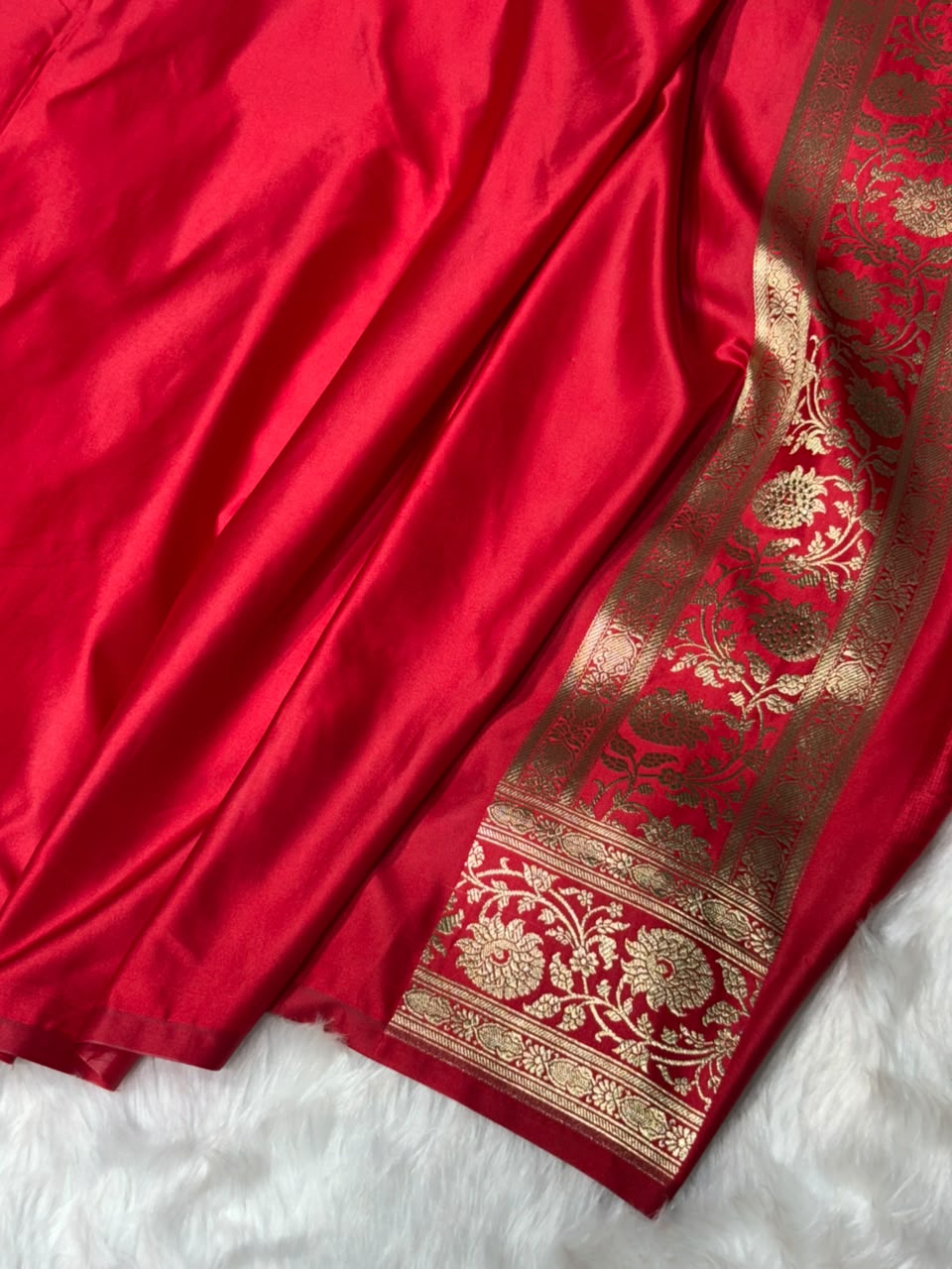 Premium Banarasi Satin Katan Saree Swarovski Work Boota Pattern in Red Shades