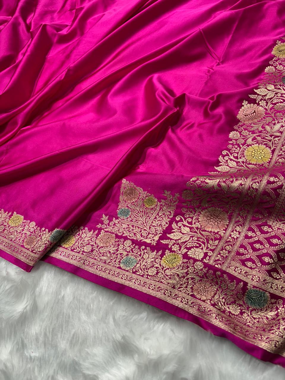Rani Minakari Shades Plain Mashru Silk Saree